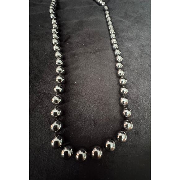 24″ Black Hematite Bead Necklace – Heavy, Knotted Strand, Genuine Stone Look - Picture 3 of 4